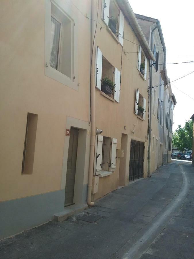 Au 10 Apartment ลีล-ซูร์-ลา-ซอร์ก ภายนอก รูปภาพ